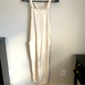 Universal Thread Ivory Overalls